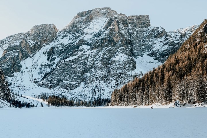 Lago di Braies: cose da fare in inverno in un&nbsp;weekend